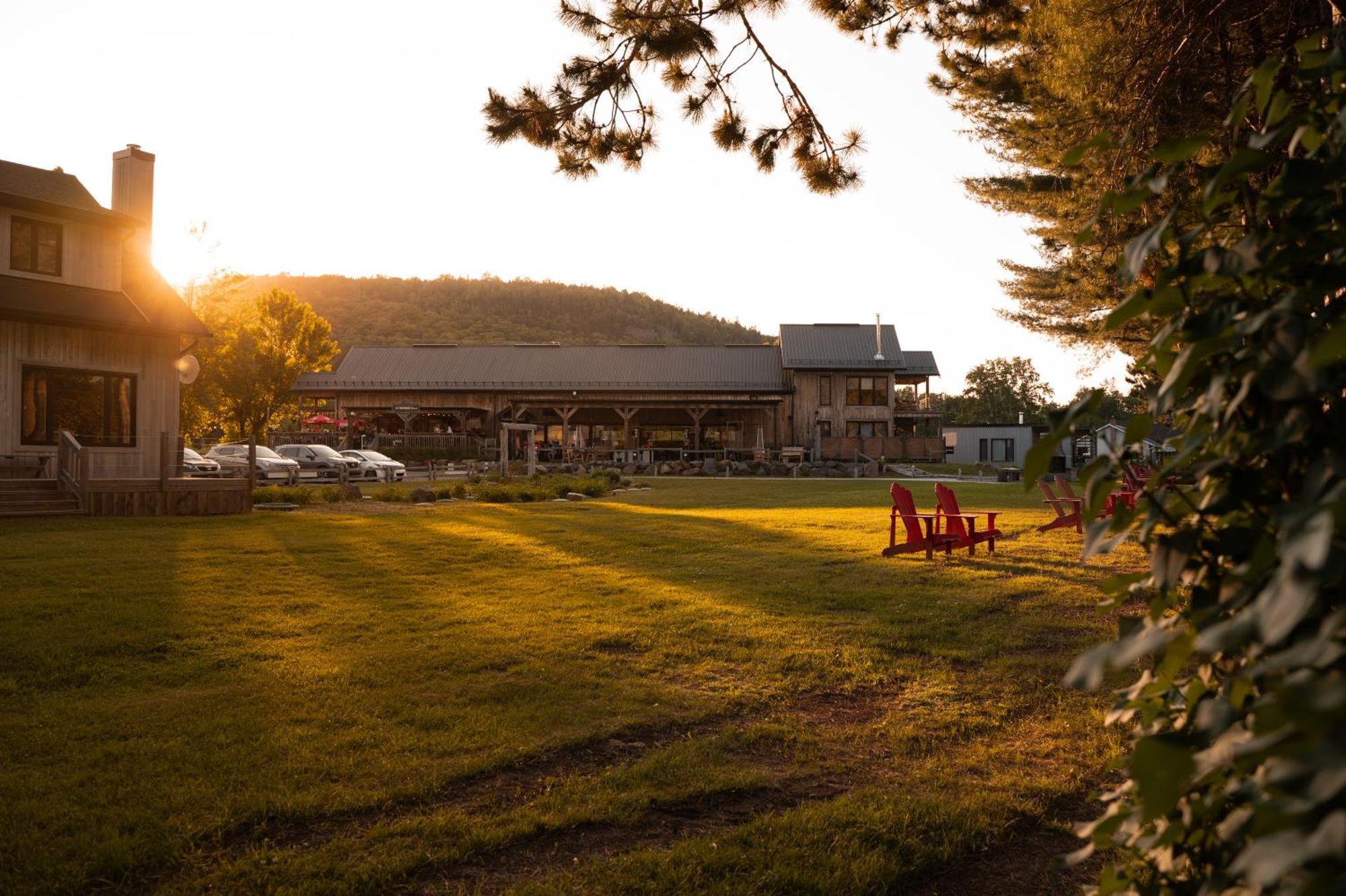 Villa Le 2800 Du Parc Shawinigan Esterno foto
