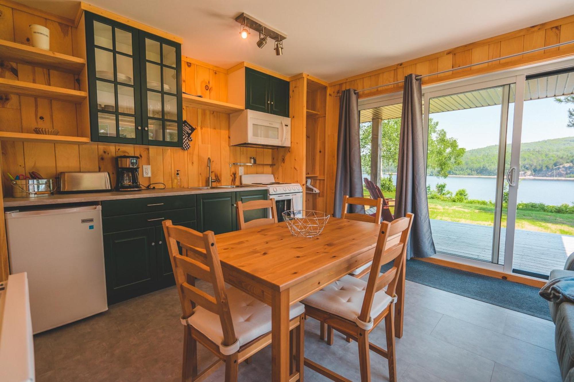 Villa Le 2800 Du Parc Shawinigan Esterno foto